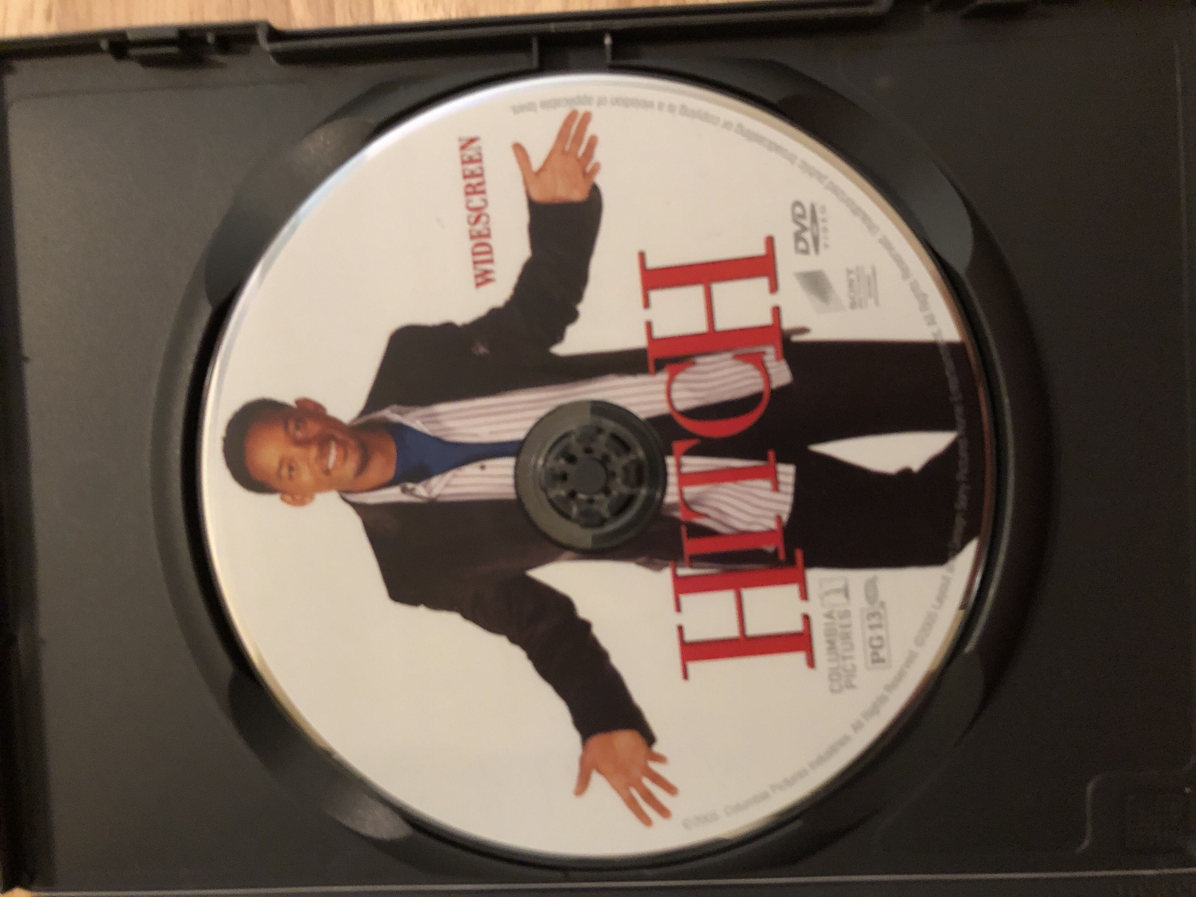 Hitch DVD movie collectible [Barcode 043396112353] - Main Image 3