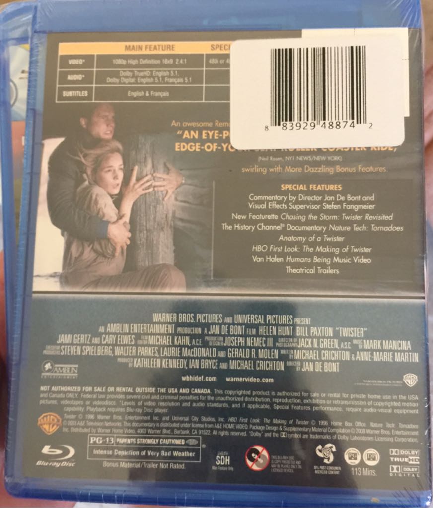 Twister Blu-ray movie collectible [Barcode 883929488742] - Main Image 2