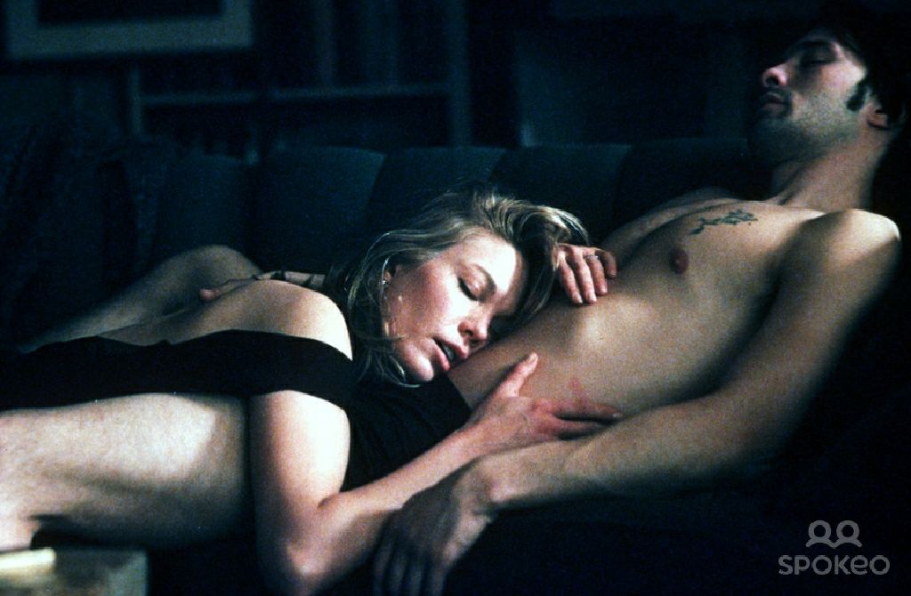Unfaithful Blu-ray movie collectible [Barcode 5039036061643] - Main Image 2