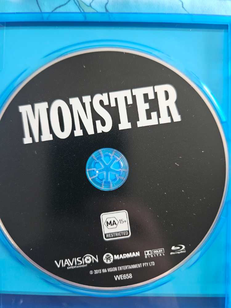 Monster Blu-ray movie collectible [Barcode 9337369006581] - Main Image 3