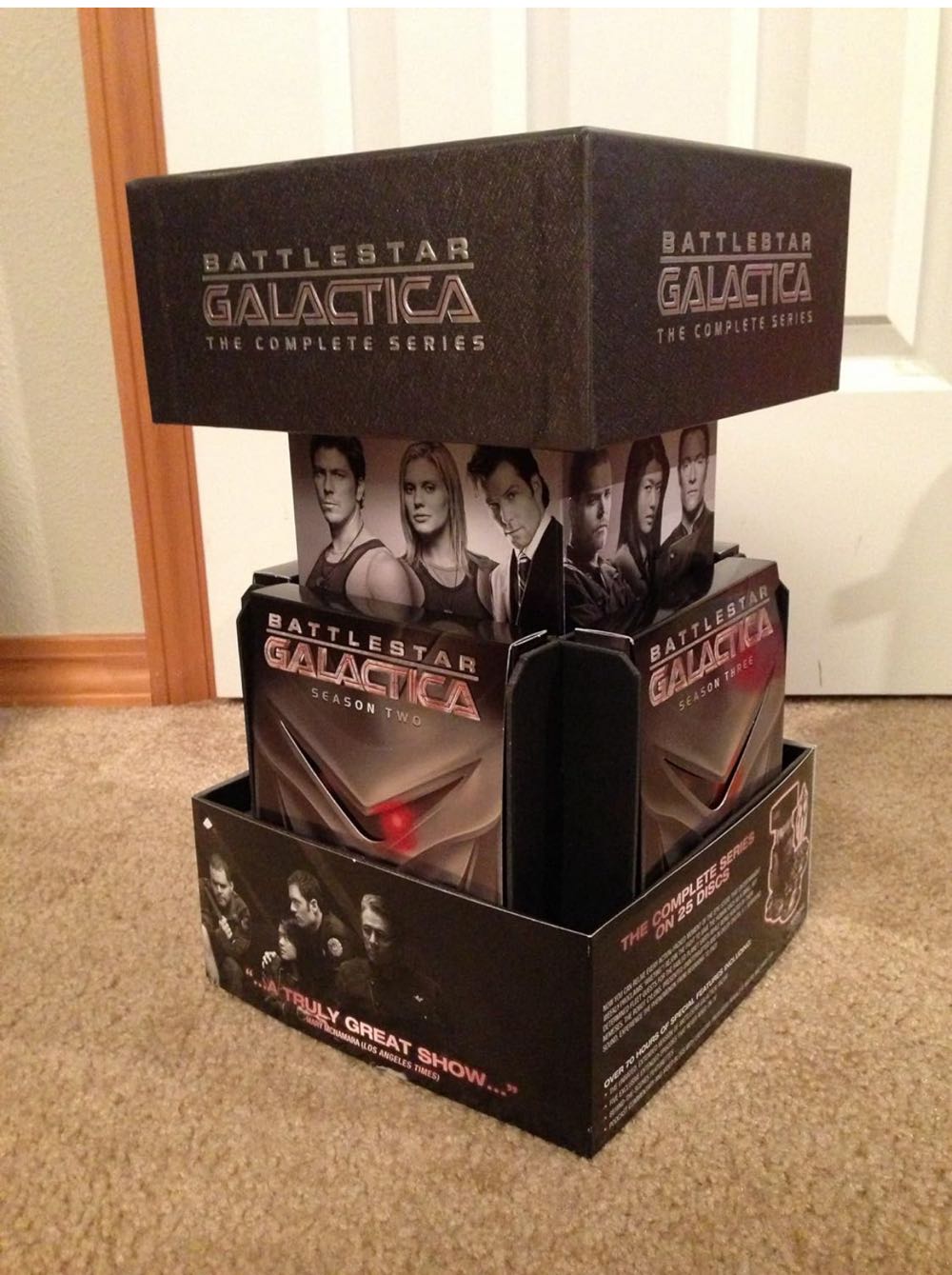 Battlestar Galactica: The Complete Series Digital Copy movie collectible [Barcode 25104226] - Main Image 3