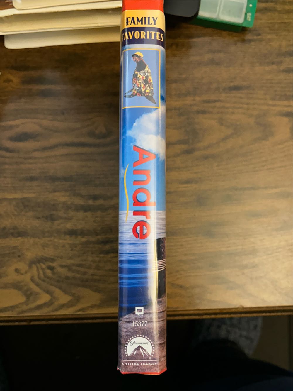 Andre VHS movie collectible [Barcode 097361537733] - Main Image 3