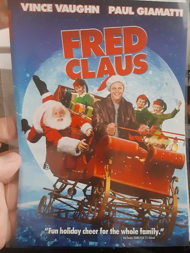 Fred Claus: Naughty Or Nice? DVD movie collectible [Barcode 883929087570] - Main Image 2