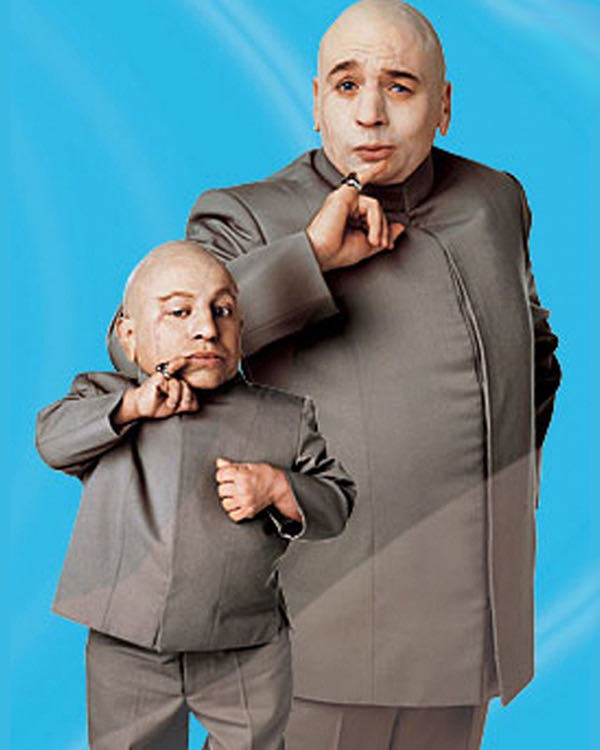 Austin Powers in Goldmember DVD movie collectible [Barcode 5017239140020] - Main Image 3