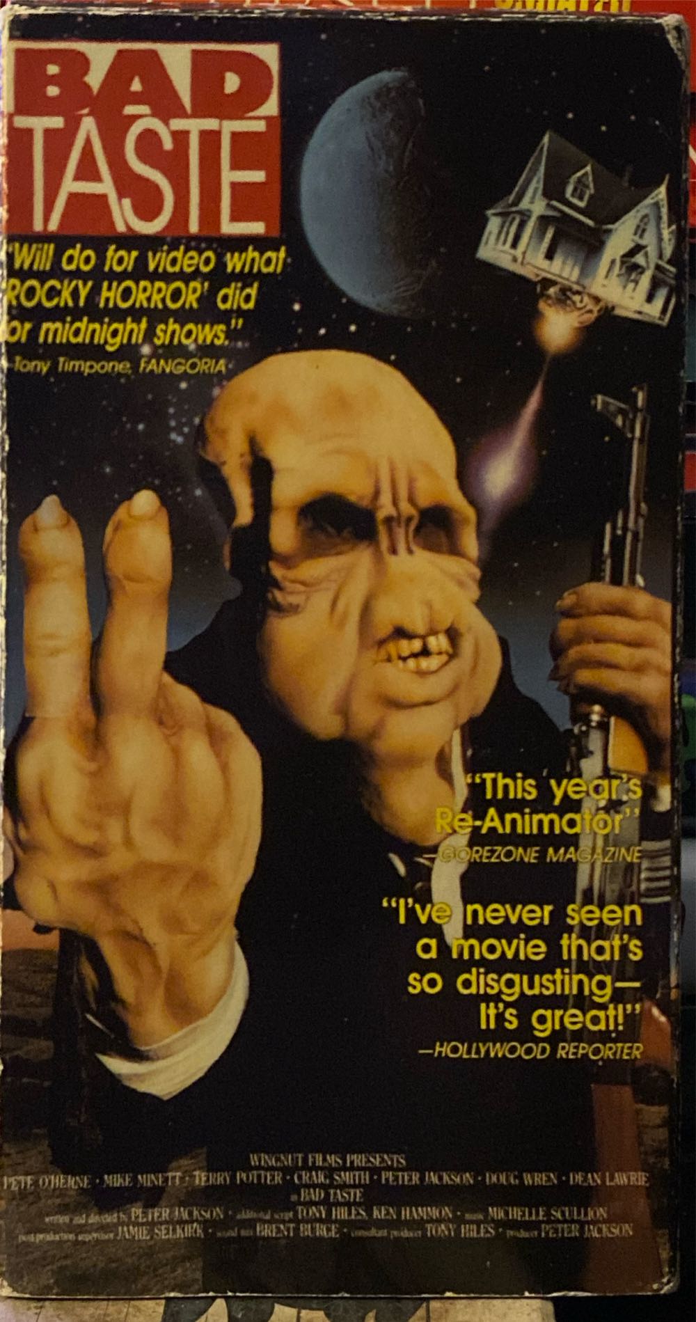 Bad Taste VHS movie collectible [Barcode 788875840440] - Main Image 2