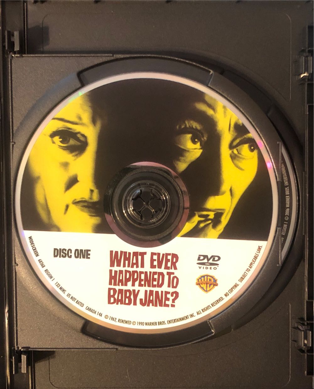 What Ever Happened to Baby Jane? DVD movie collectible [Barcode 012569817258] - Main Image 3
