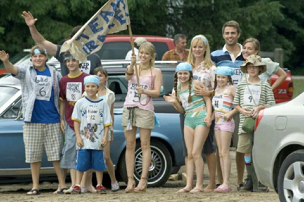 Cheaper by the Dozen 2 DVD movie collectible - Main Image 2