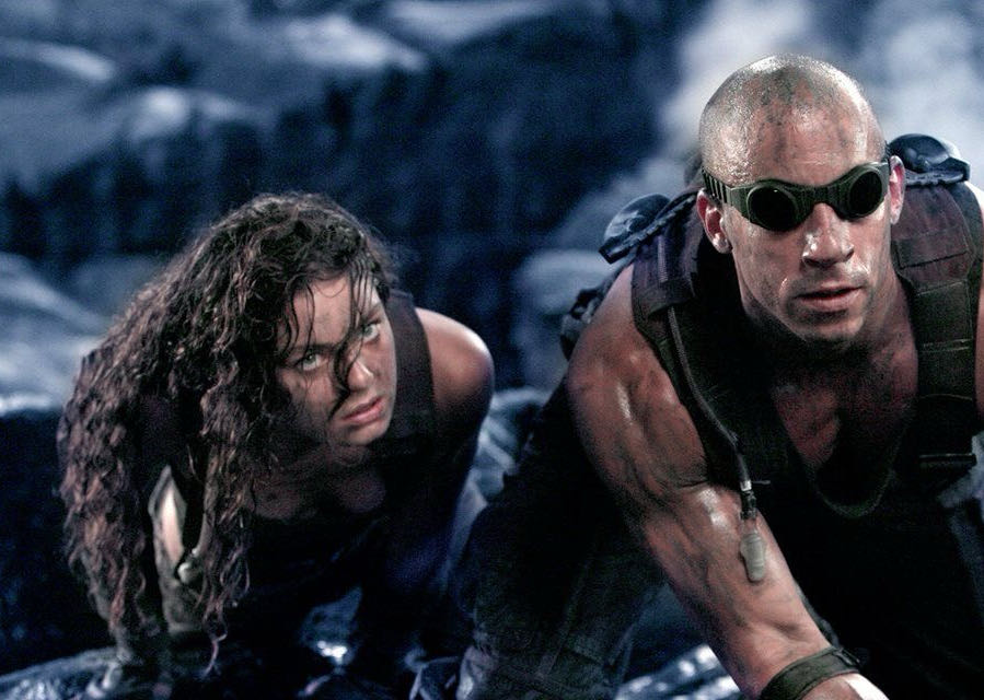 The Chronicles Of Riddick DVD movie collectible [Barcode 5050582274691] - Main Image 3