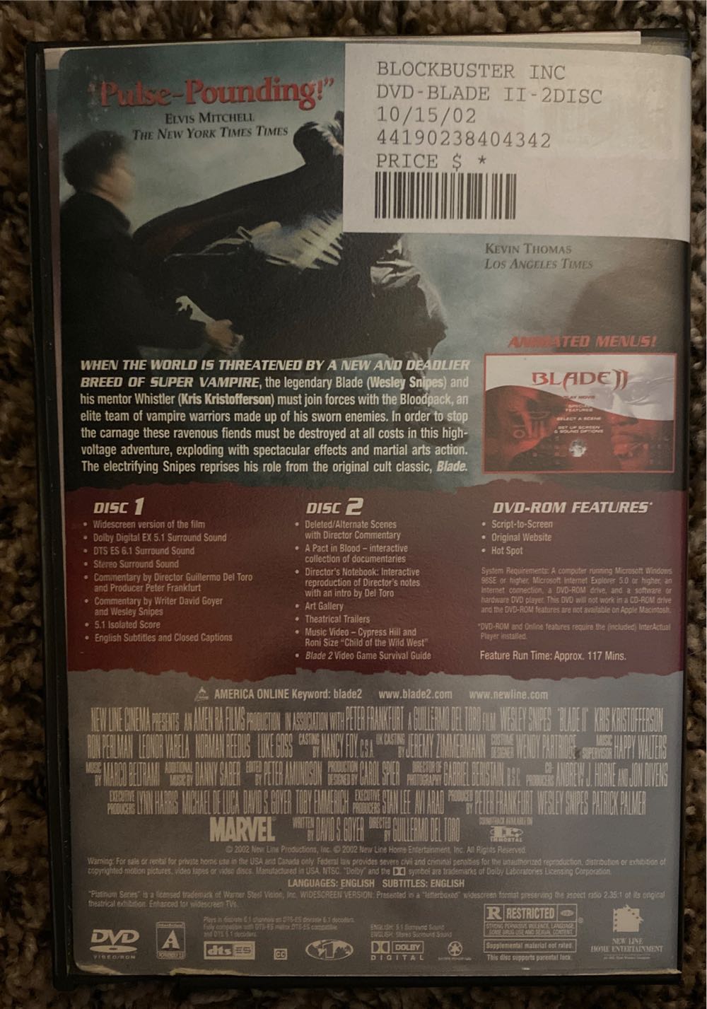 Blade 2 DVD movie collectible [Barcode 1067947743338] - Main Image 2