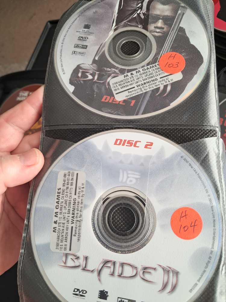 Blade II (New Line 2-Disc Set DVD/UPC: Unknown) DVD movie collectible [Barcode 7898023234198] - Main Image 3