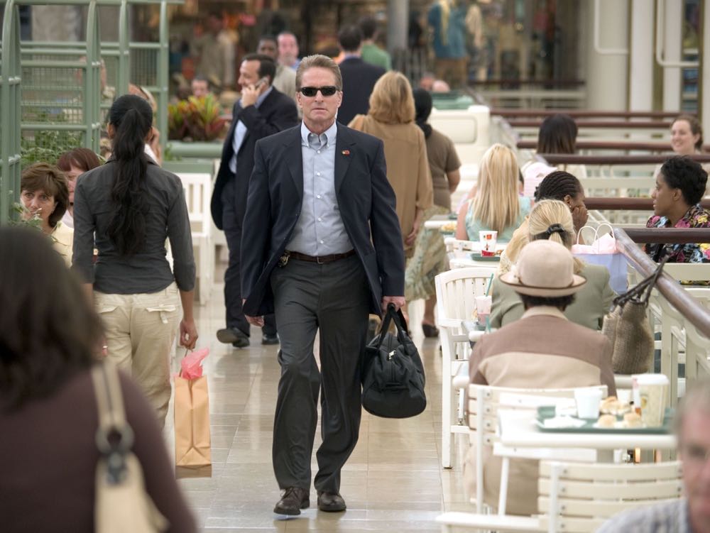 Sentinel, The DVD movie collectible [Barcode 024543266037] - Main Image 4