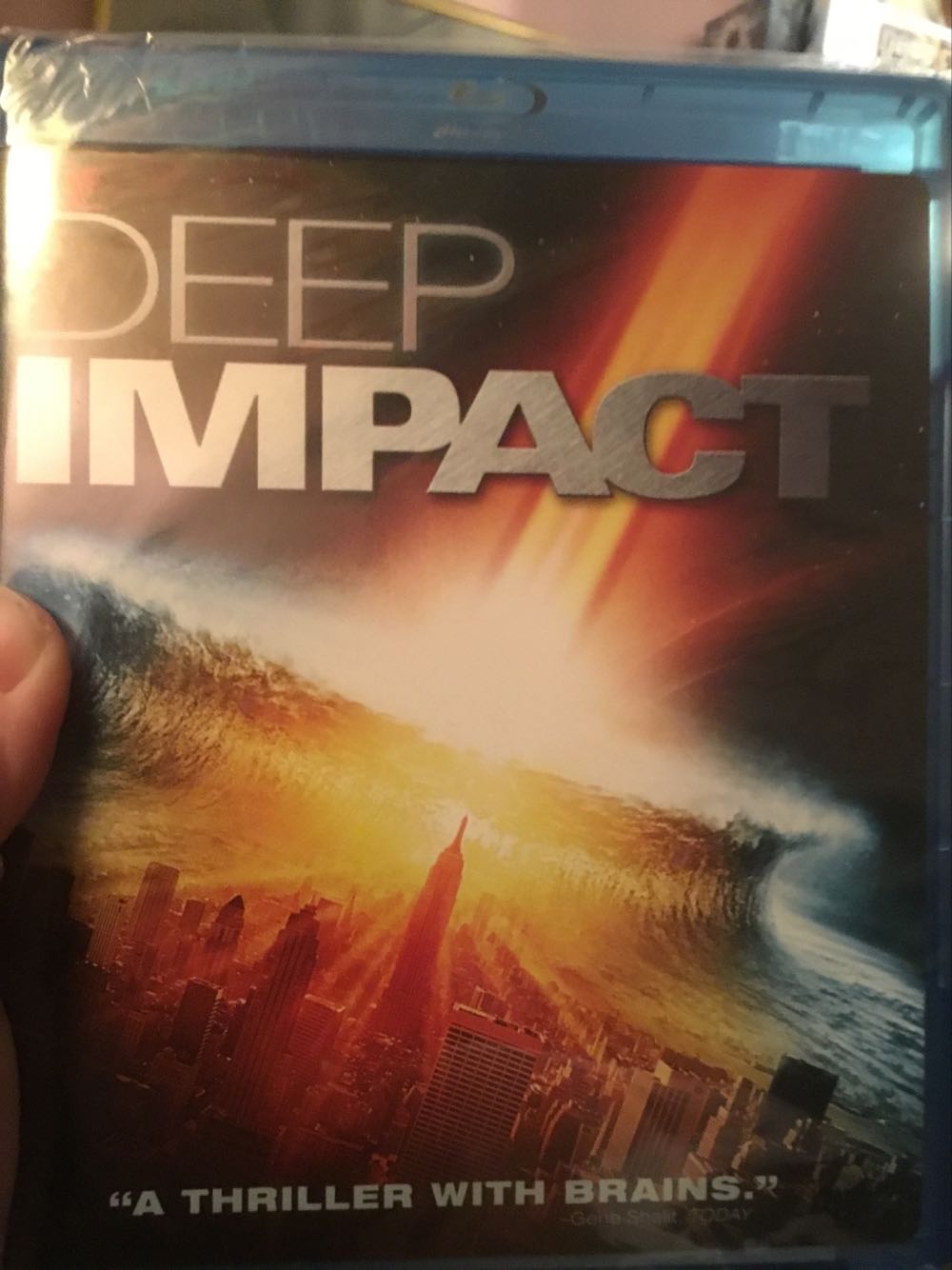 Deep Impact (BR) Blu-ray movie collectible [Barcode 097361433240] - Main Image 3