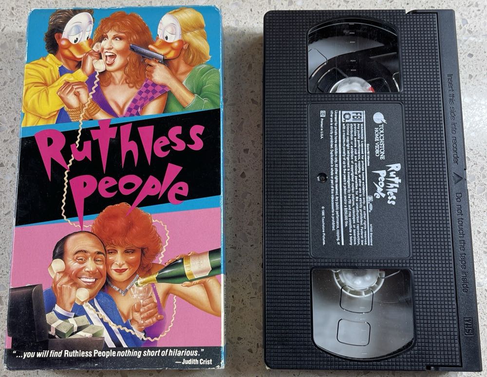 Ruthless People VHS movie collectible [Barcode 012257485035] - Main Image 4