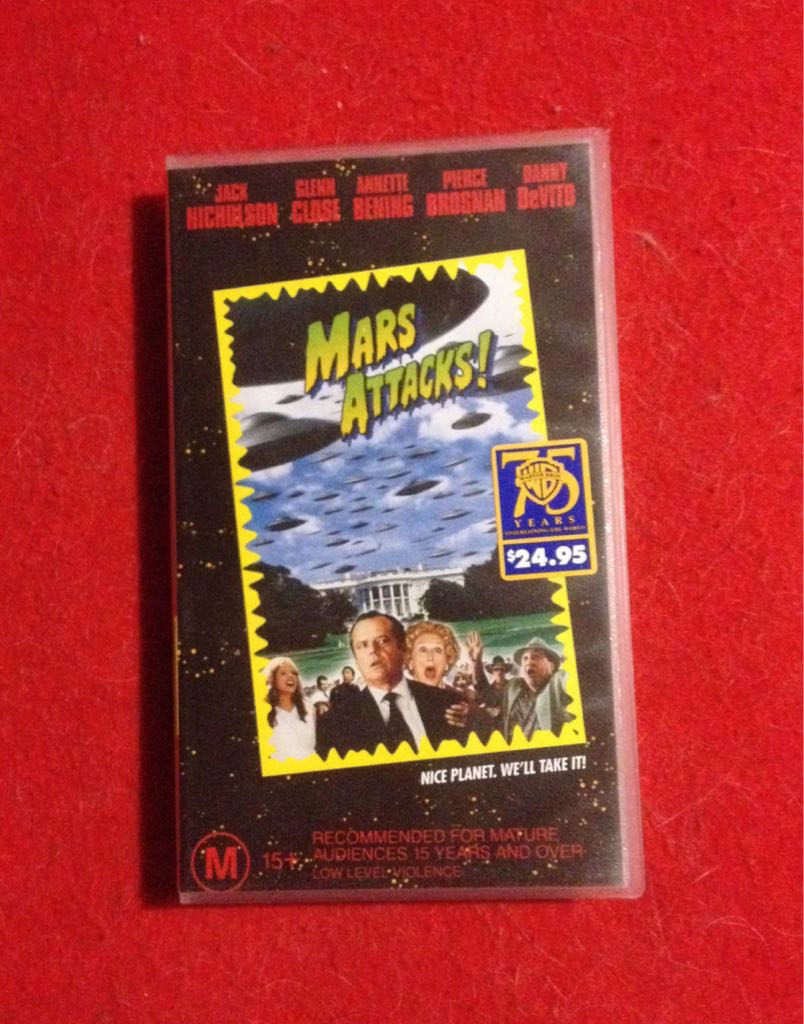 Mars Attacks! VHS movie collectible [Barcode 9314468144802] - Main Image 2