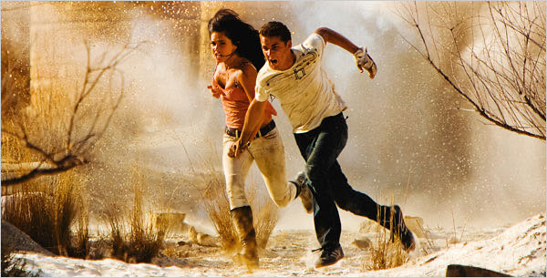 Transformers 2: Revenge of the Fallen DVD movie collectible [Barcode 091363538149] - Main Image 2