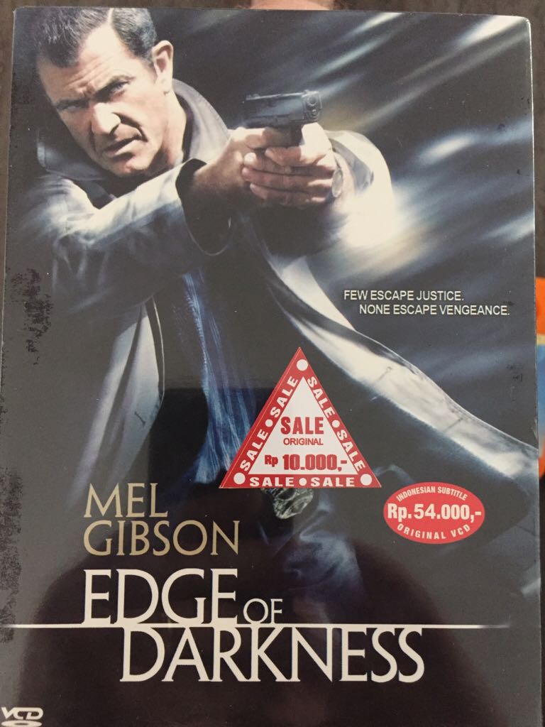 Edge of Darkness Video CD movie collectible [Barcode 8994765017729] - Main Image 1