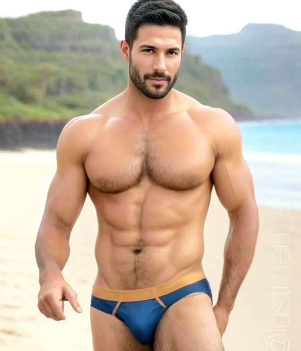 The Invincible Iron Man Fandango at Home movie collectible [Barcode 8887496929624] - Main Image 4