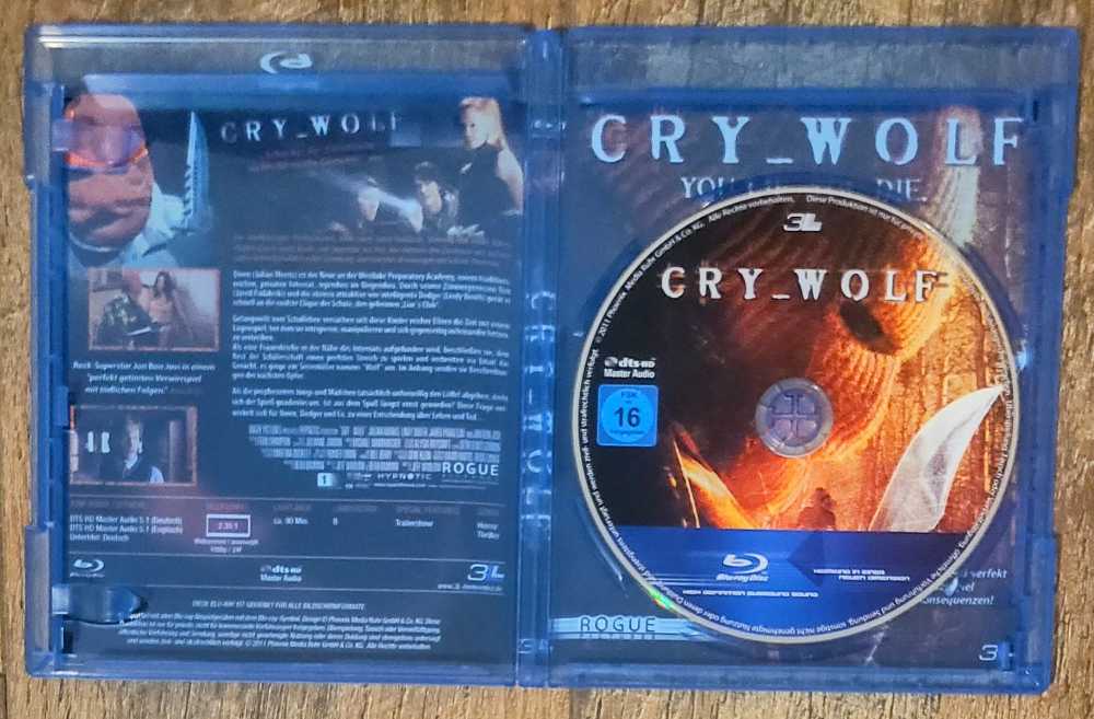 Cry Wolf Blu-ray movie collectible [Barcode 4049834004903] - Main Image 3