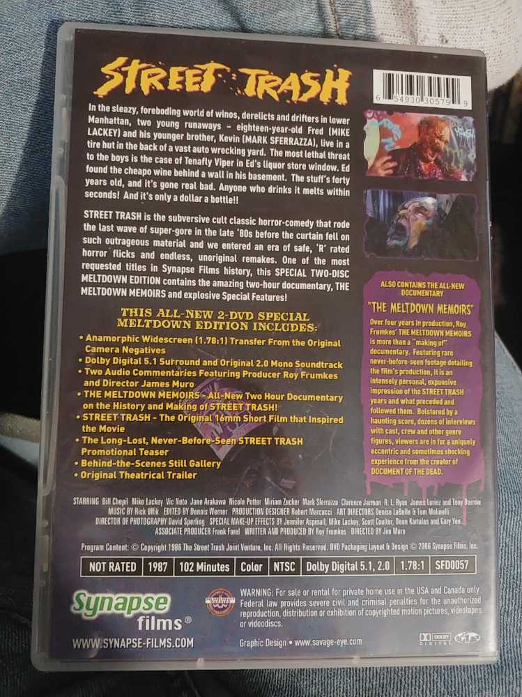 Street Trash DVD movie collectible [Barcode 654930305799] - Main Image 2
