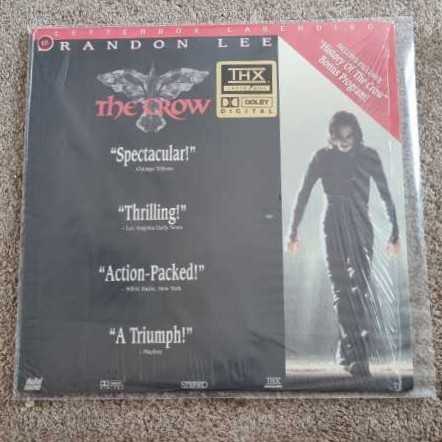 The Crow (Letterboxed) Laser Disc movie collectible [Barcode 5706106326772] - Main Image 2