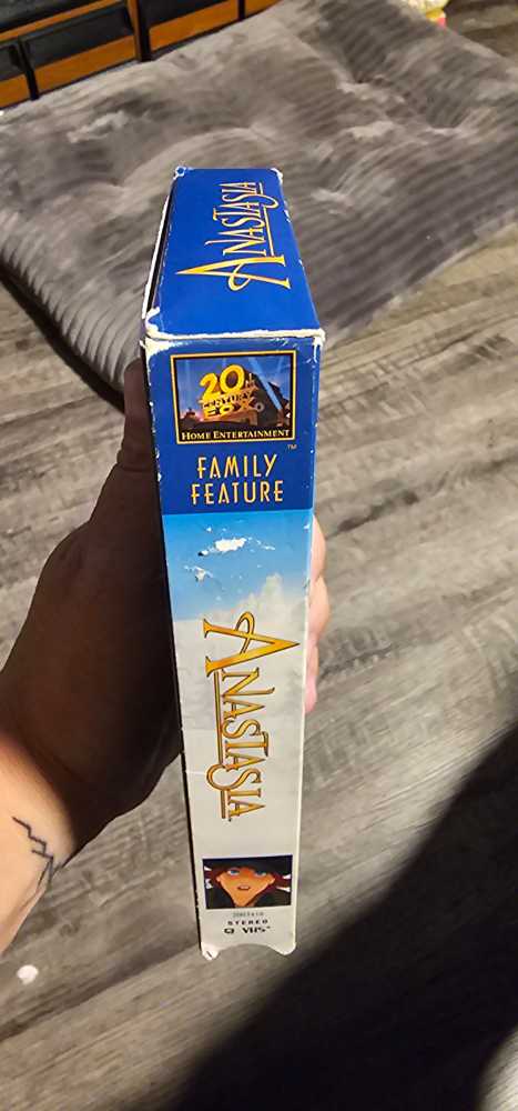 Anastasia VHS movie collectible [Barcode 024543034162] - Main Image 4