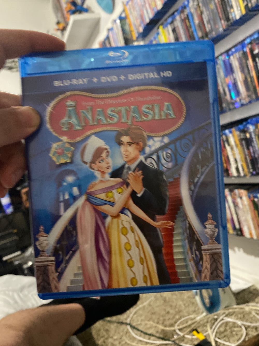 Anastasia Blu-ray movie collectible [Barcode 024543302353] - Main Image 3