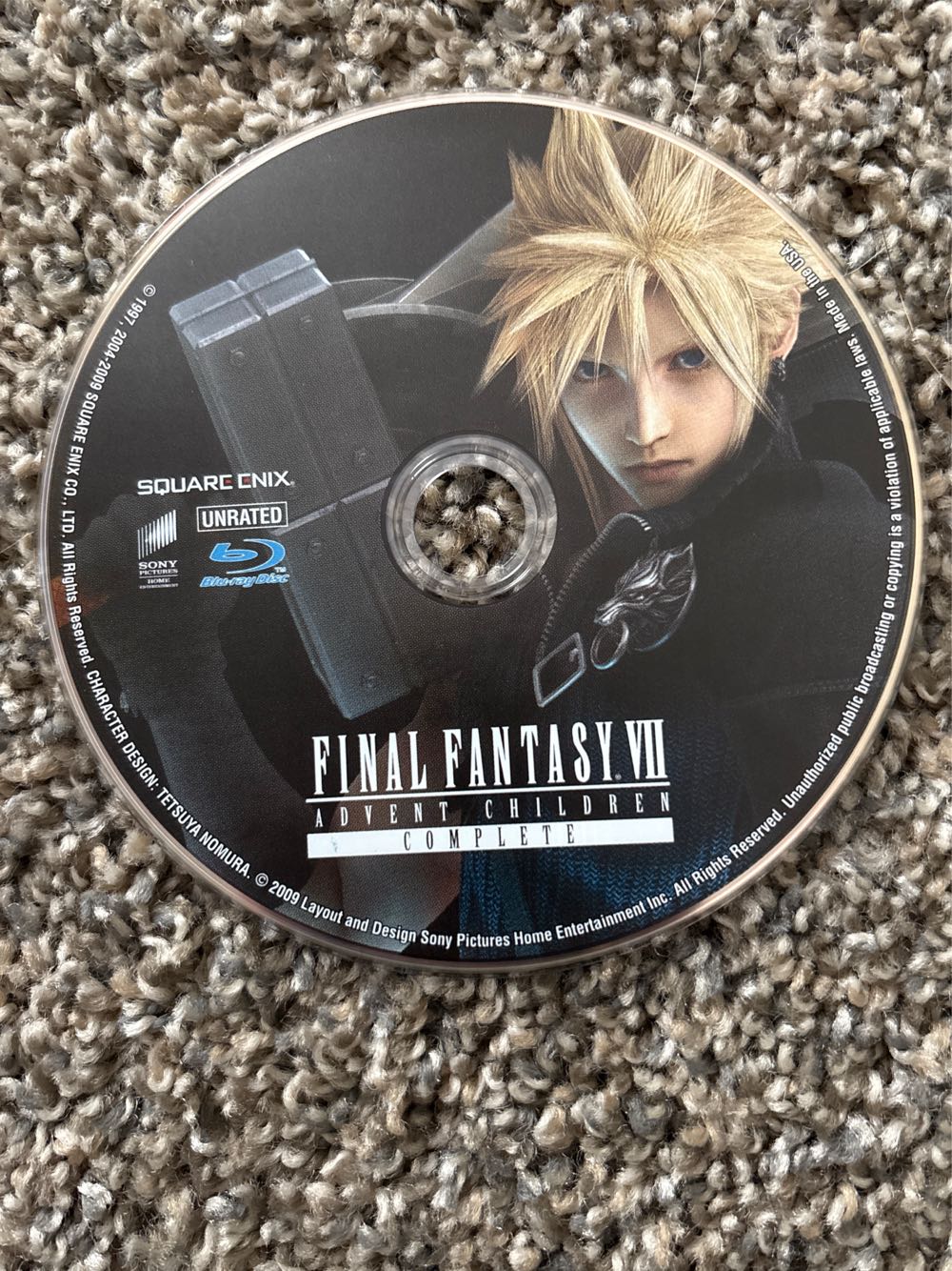 Final Fantasy VII: Advent Children Complete Blu-ray movie collectible [Barcode 086162451652] - Main Image 2