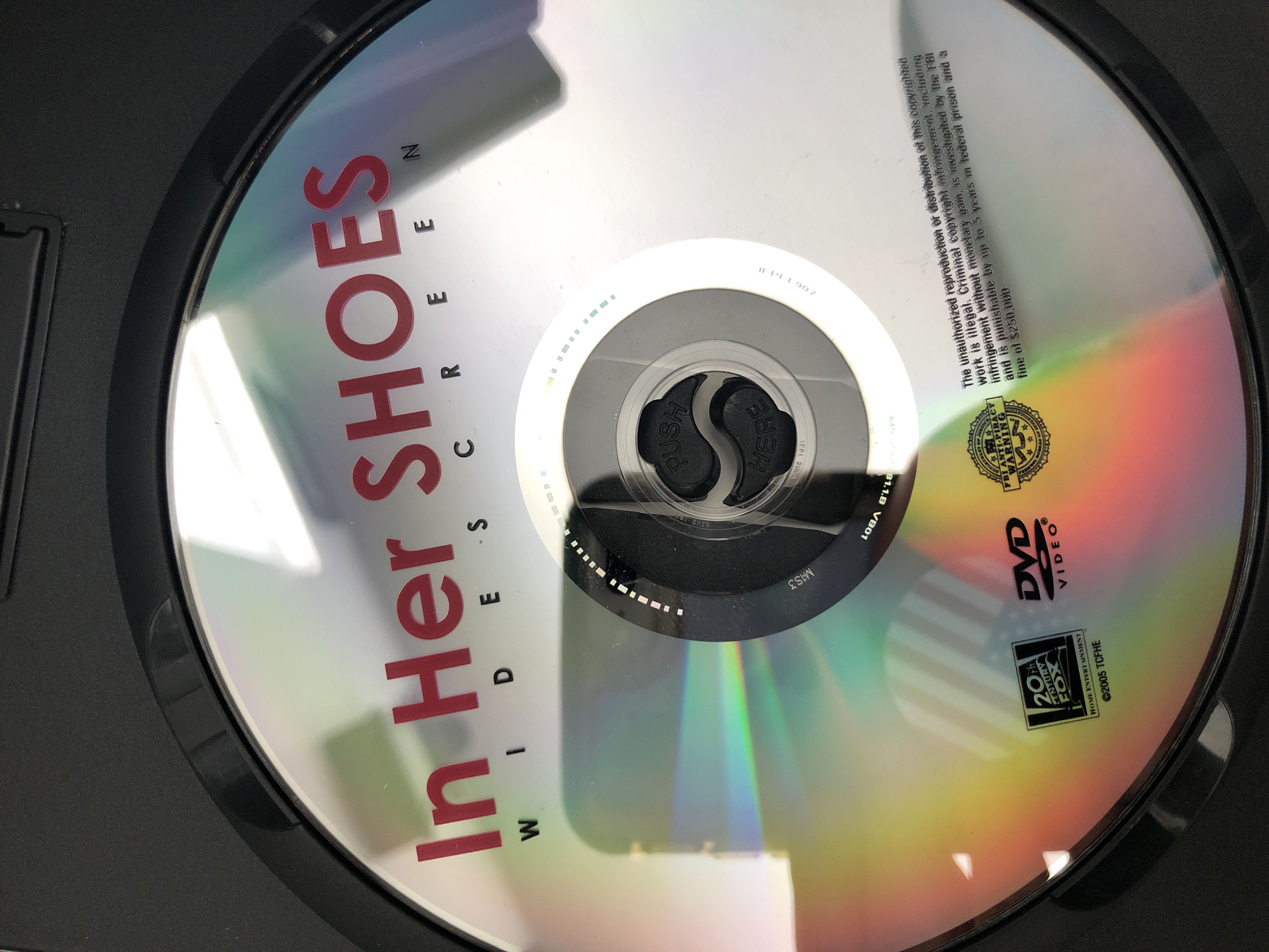 In Her Shoes DVD movie collectible [Barcode 024543223818] - Main Image 3