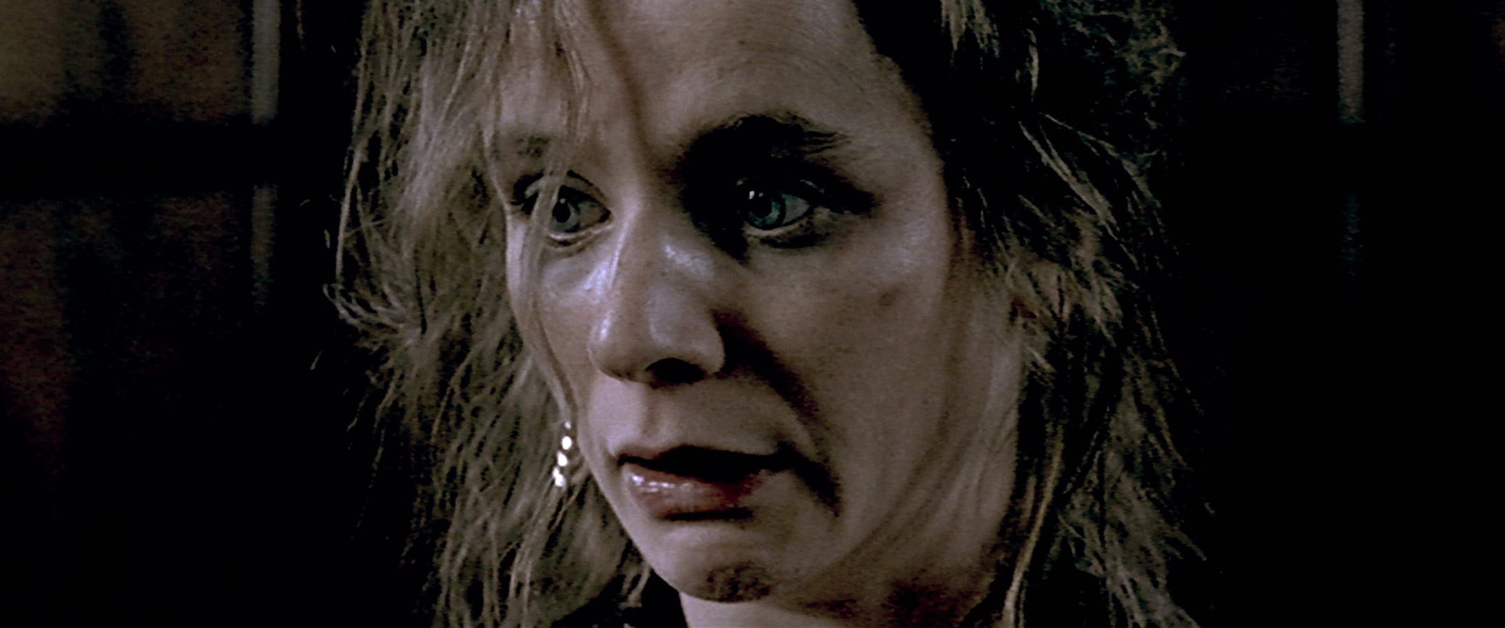 (705) Breaking the Waves Blu-ray movie collectible [Barcode 715515114714] - Main Image 3