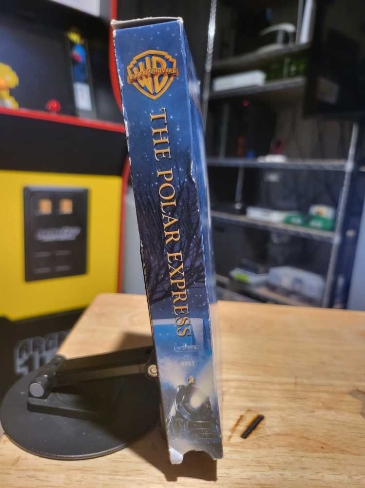 The Polar Express (VHS) VHS movie collectible [Barcode 085393895334] - Main Image 3
