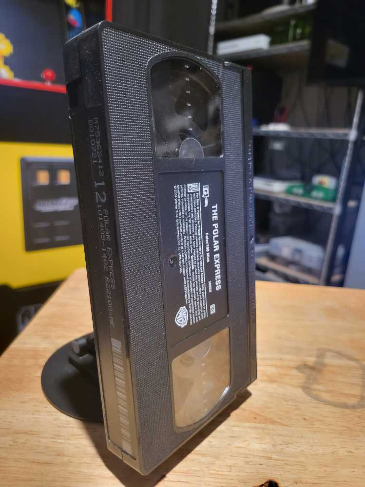 The Polar Express (VHS) VHS movie collectible [Barcode 085393895334] - Main Image 4