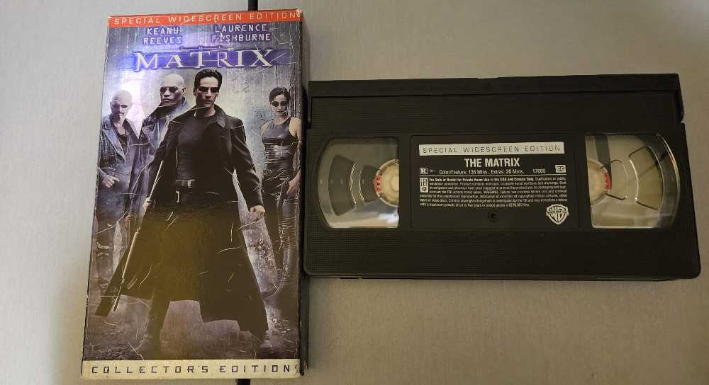 The Matrix VHS movie collectible [Barcode 085391766537] - Main Image 3