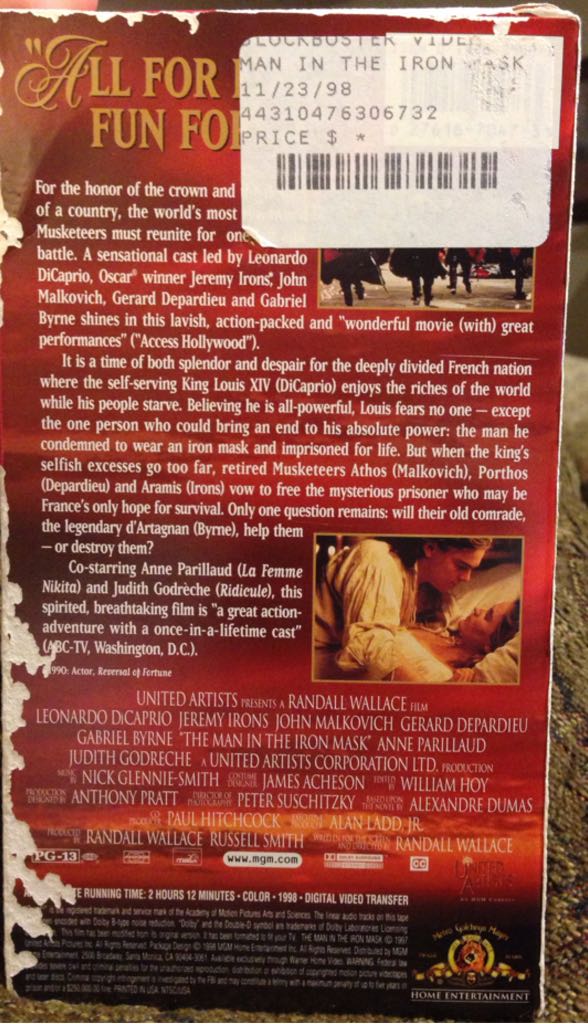 The Man in the Iron Mask VHS movie collectible [Barcode 027616704733] - Main Image 2