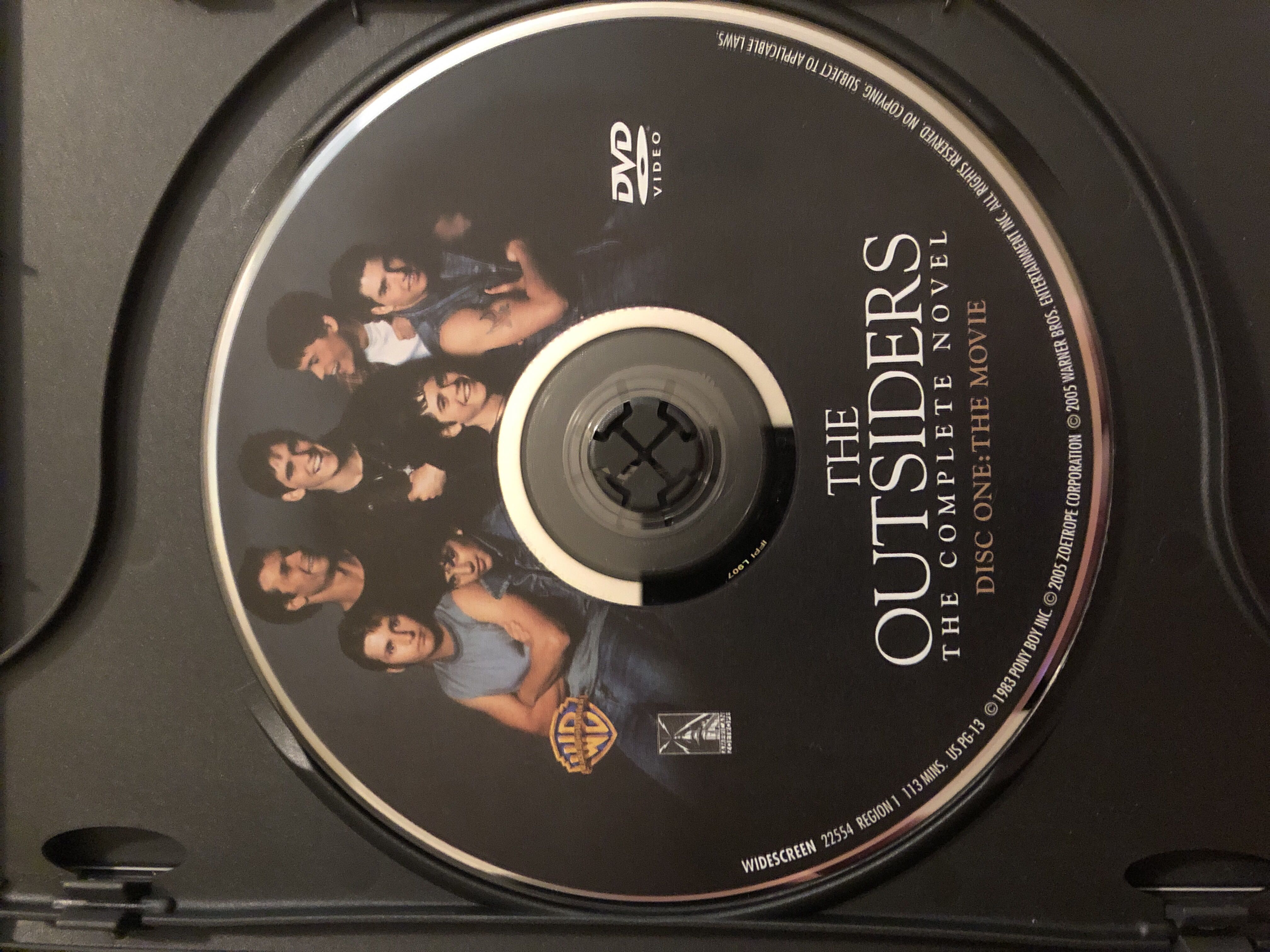 The Outsiders DVD movie collectible [Barcode 085392255429] - Main Image 3
