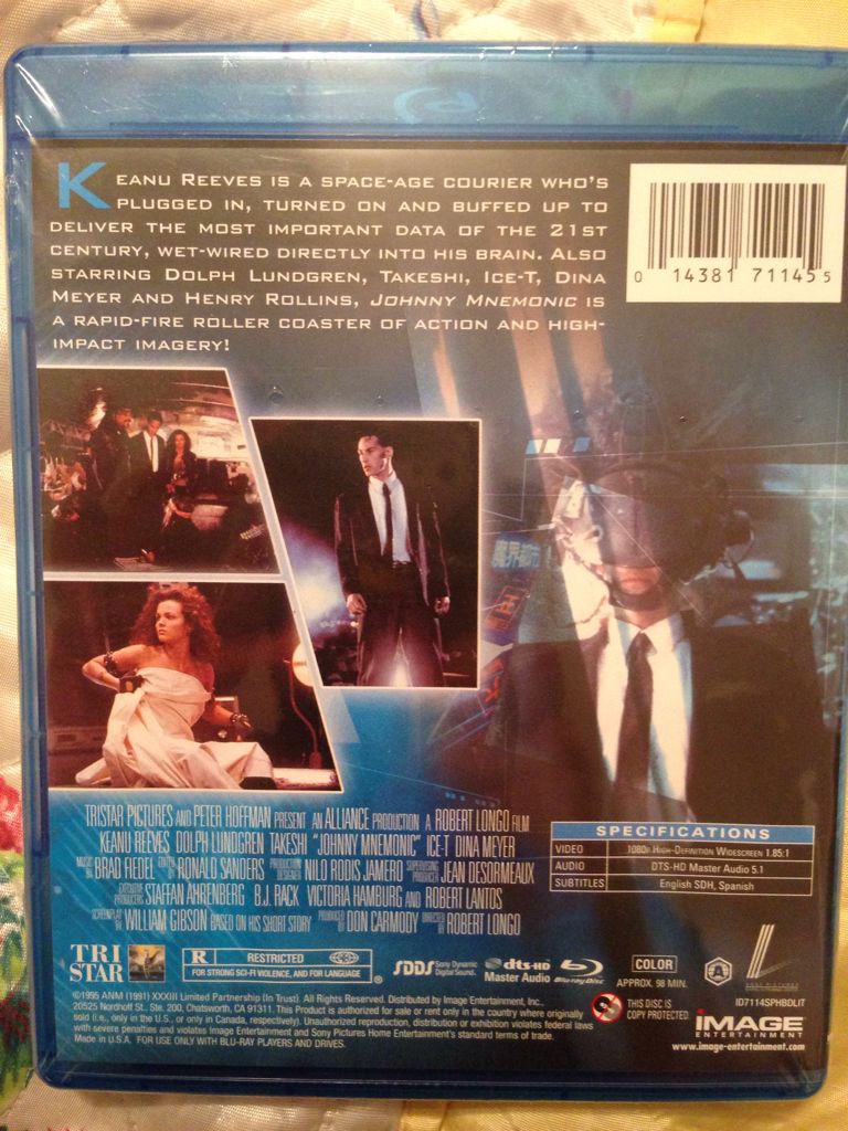 Johnny Mnemonic Blu-ray movie collectible [Barcode 014381711455] - Main Image 2
