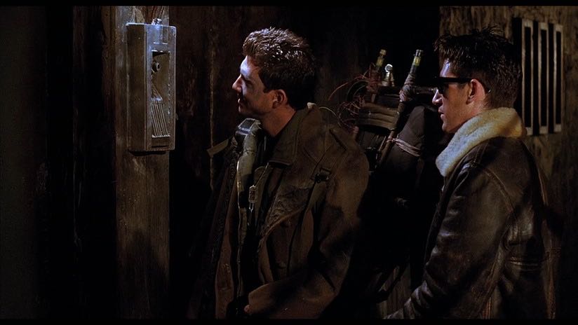 Hardware DVD movie collectible [Barcode 014381825169] - Main Image 3