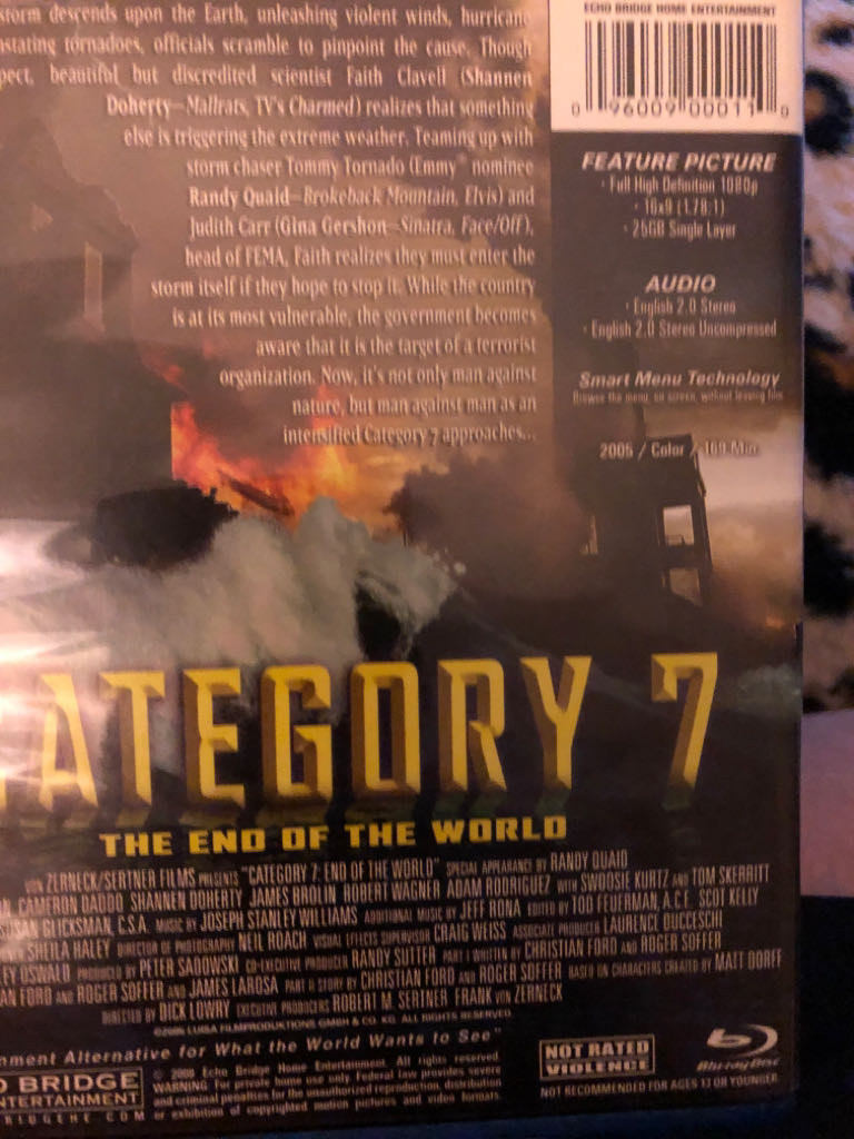 Category 7: The End Of The World Blu-ray movie collectible [Barcode 096009000110] - Main Image 2