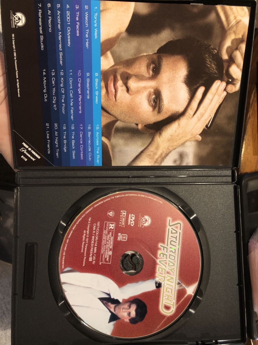 Saturday Night Fever DVD movie collectible [Barcode 097360111378] - Main Image 4