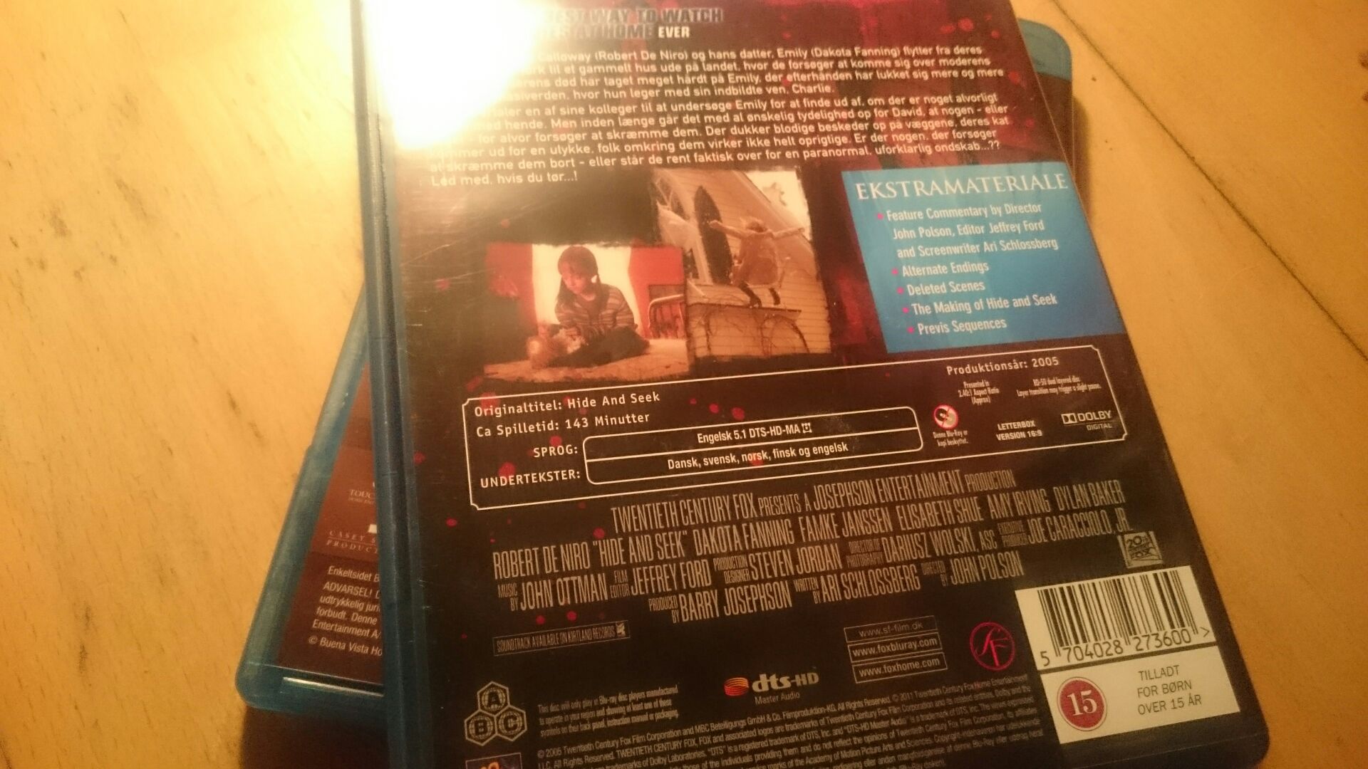 Hide and Seek Blu-ray movie collectible [Barcode 5704028273600] - Main Image 2