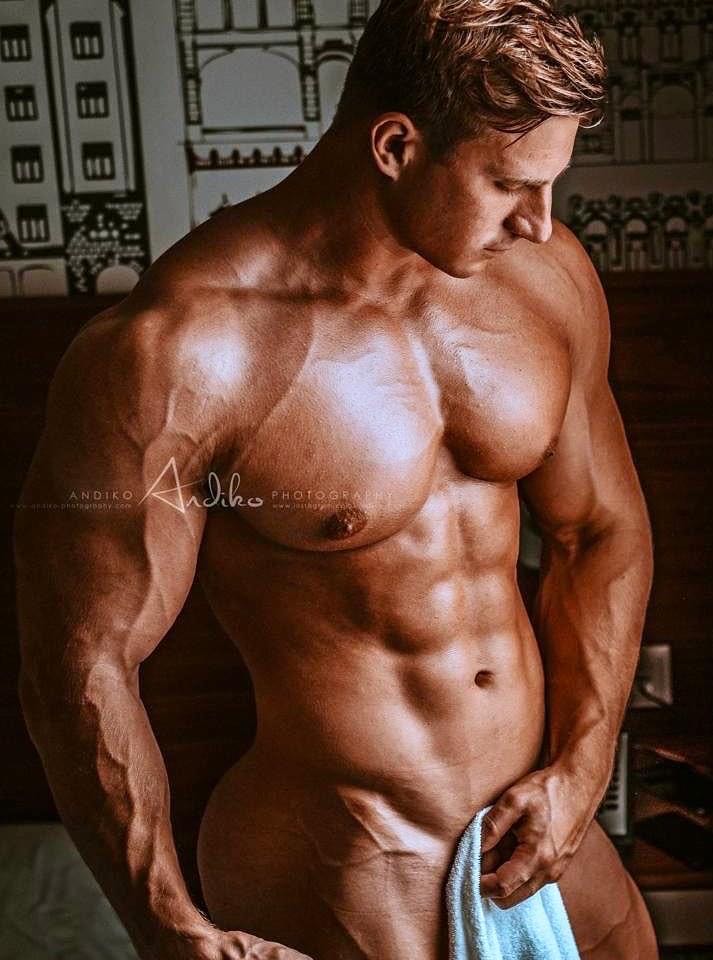 Less Than Zero Plex movie collectible [Barcode 0024543025184] - Main Image 4