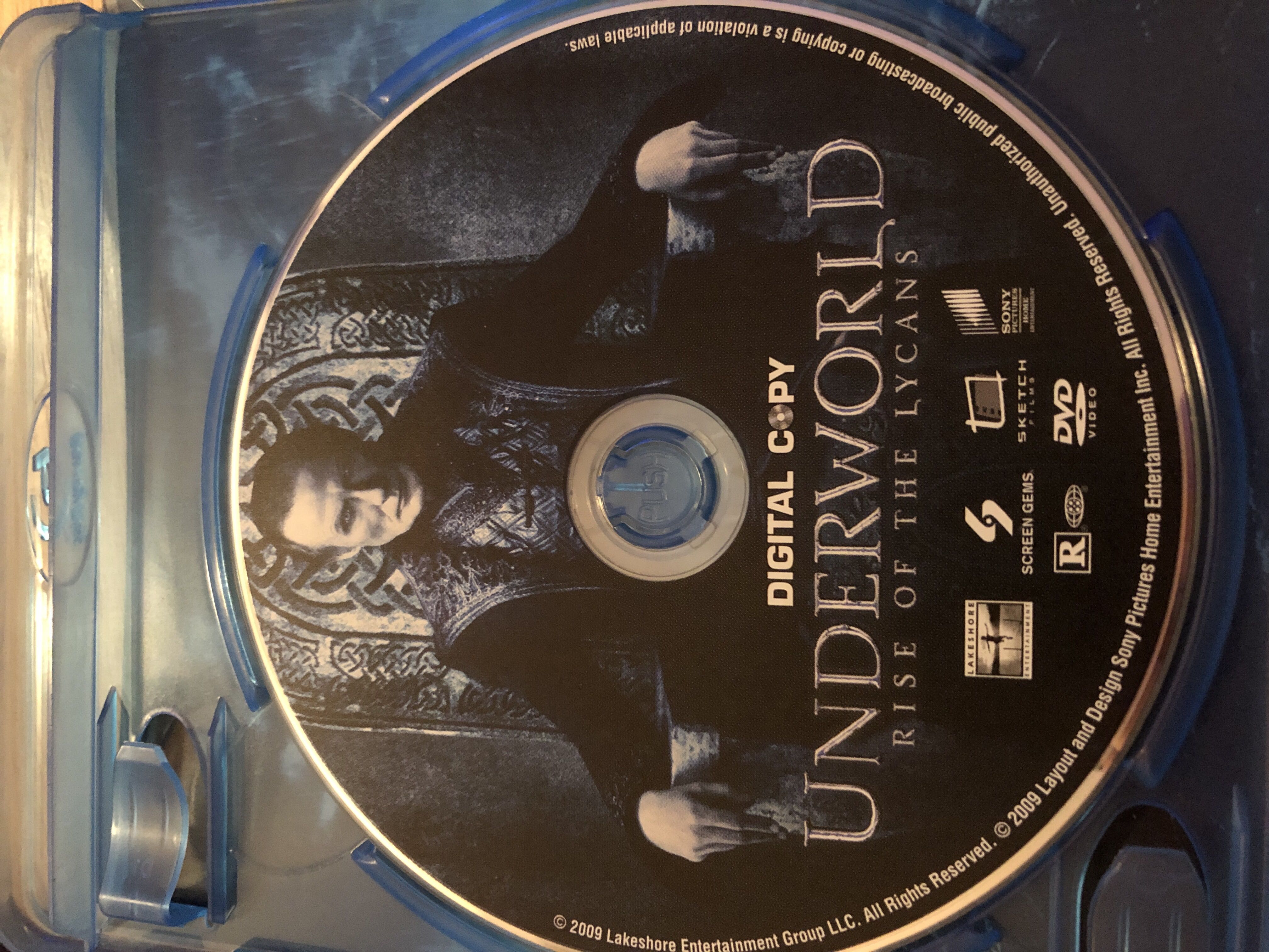 Underworld: 2 - Rise Of The Lycans Blu-ray movie collectible [Barcode 043396292109] - Main Image 4