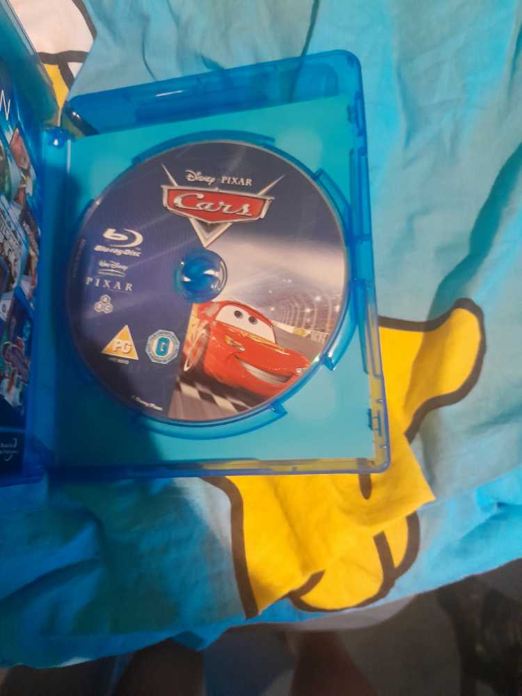 Cars Blu-ray movie collectible [Barcode 8717418129200] - Main Image 4