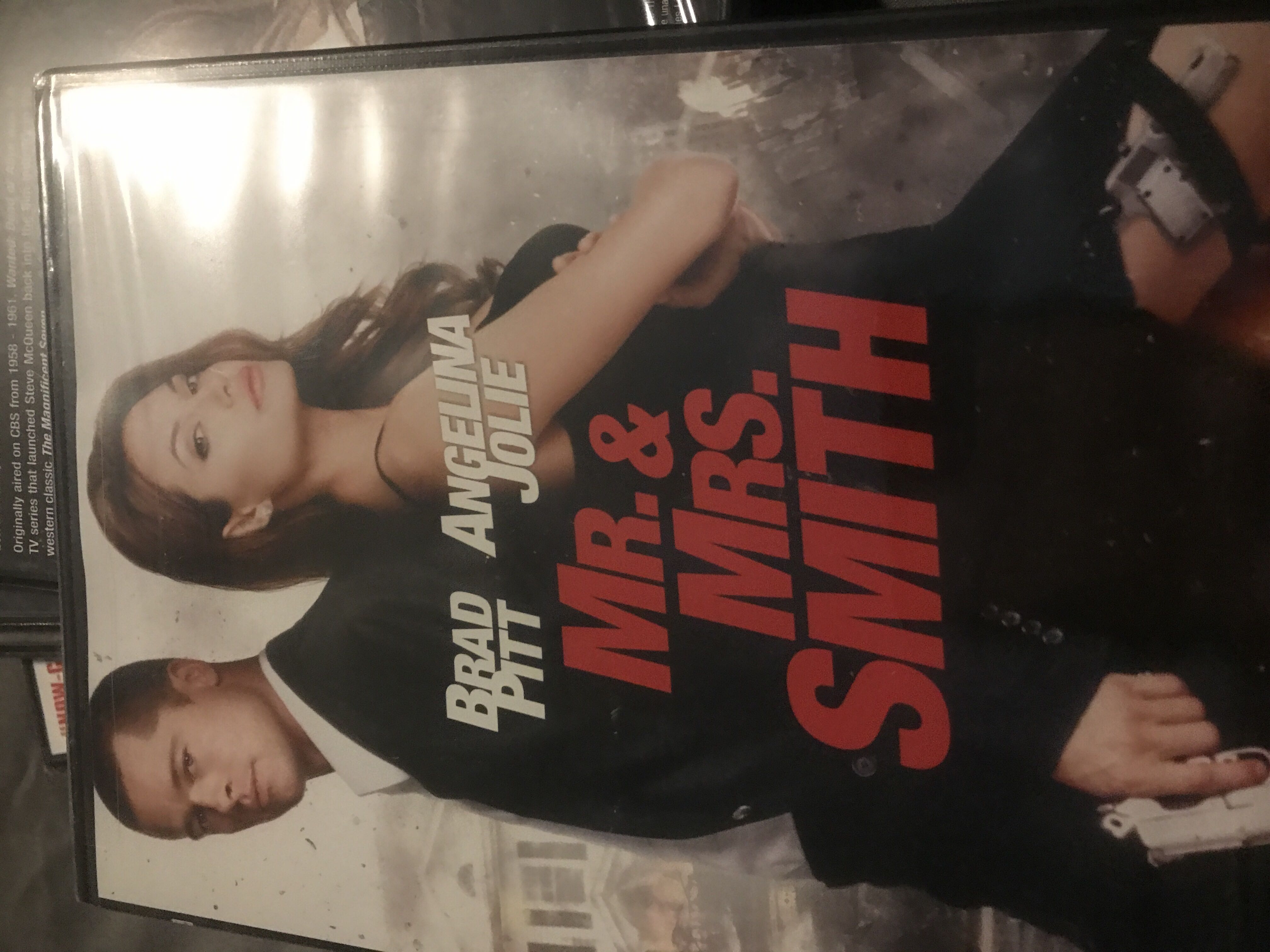 Mr. and Mrs. Smith DVD movie collectible [Barcode 024543213710] - Main Image 3