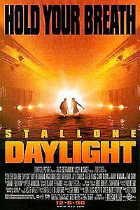 Daylight DVD movie collectible [Barcode 025192026720] - Main Image 3