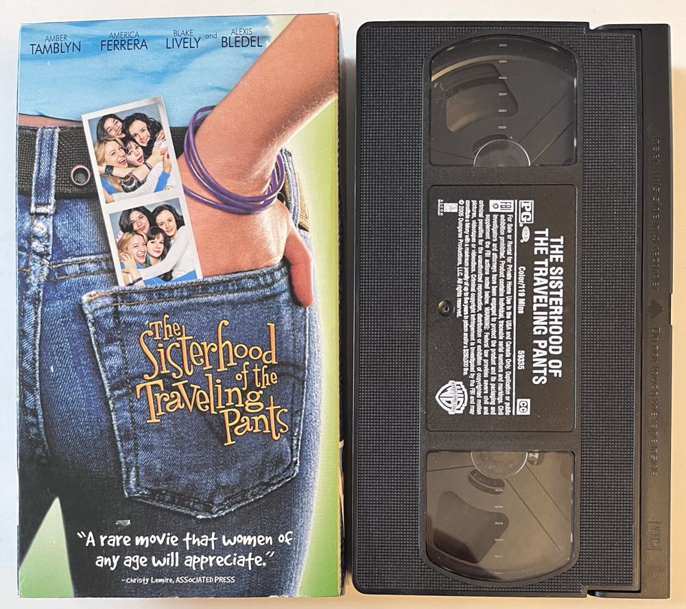 Sisterhood of the Traveling Pants, The VHS movie collectible [Barcode 1256973822] - Main Image 2