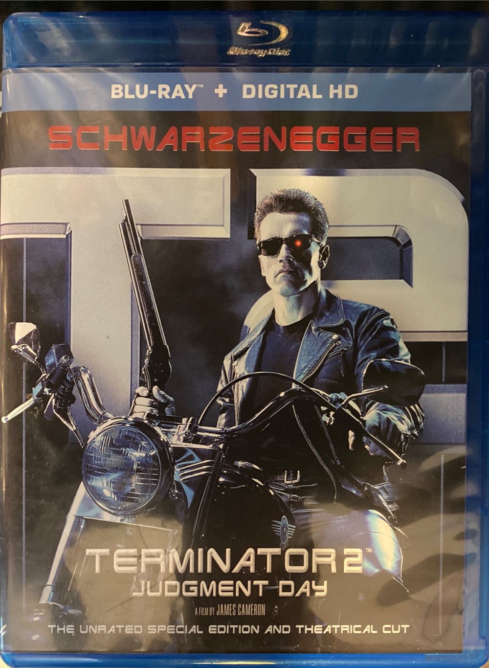 Terminator 2: Judgement Day Blu-ray movie collectible [Barcode 031398219729] - Main Image 3