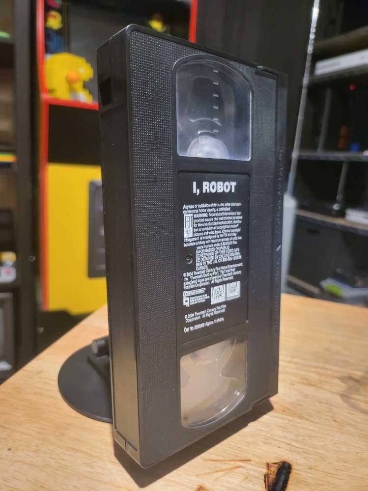 i, Robot VHS movie collectible [Barcode 024543200154] - Main Image 4