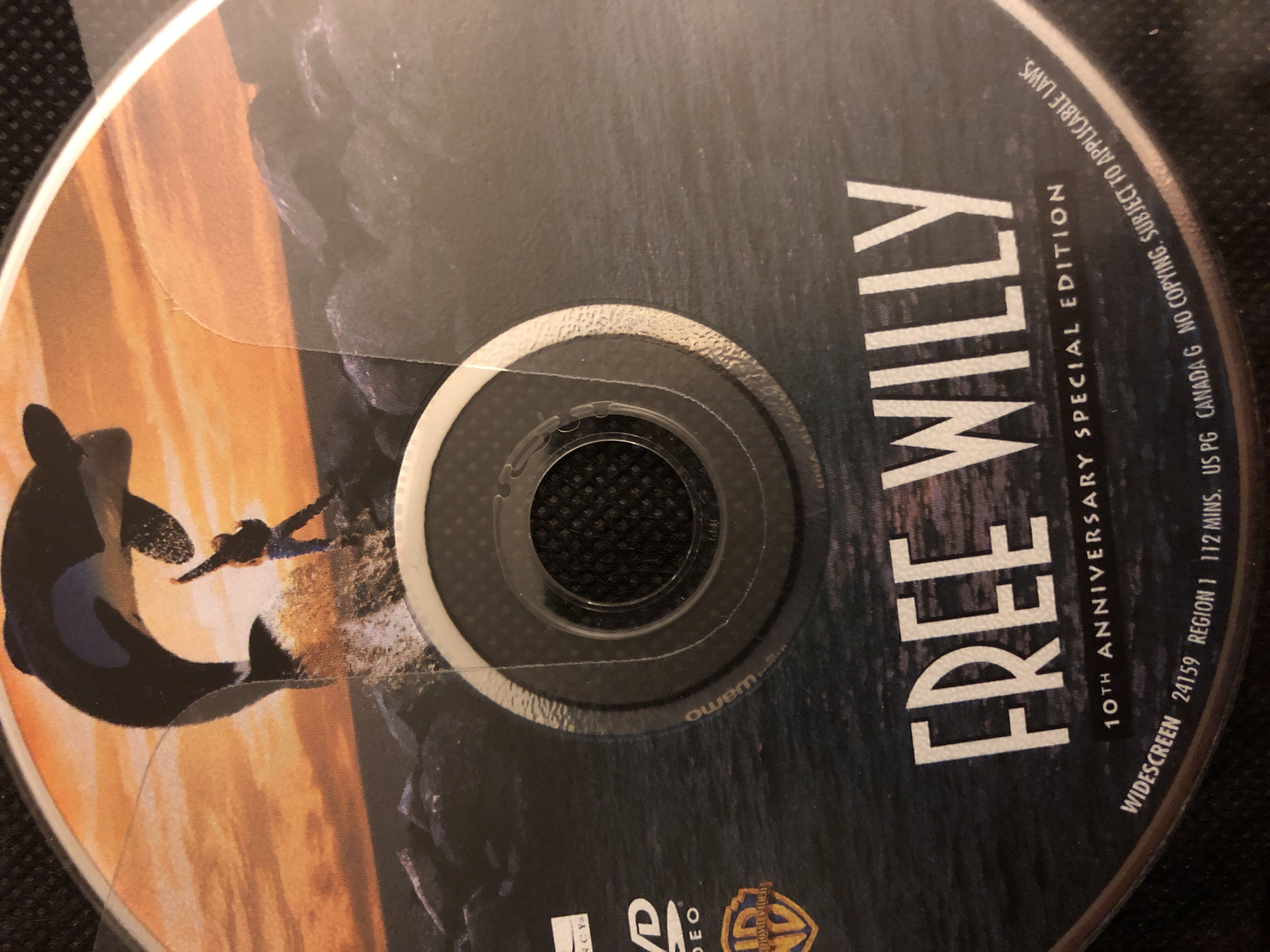 Free Willy 1 DVD movie collectible [Barcode 085392475988] - Main Image 3