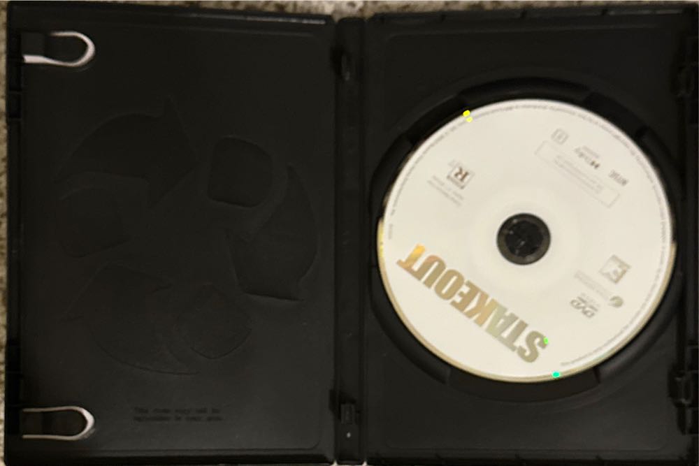 Stakeout DVD movie collectible [Barcode 717951005533] - Main Image 3