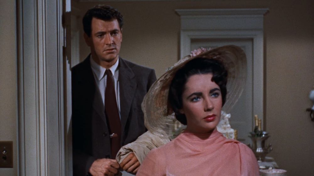 Giant DVD movie collectible [Barcode 085392322121] - Main Image 3